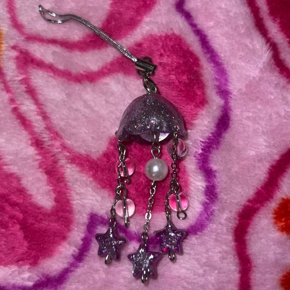 handmade beaded sparkly purple jellyfish phone charm strap keychain - Picture 1 of 2